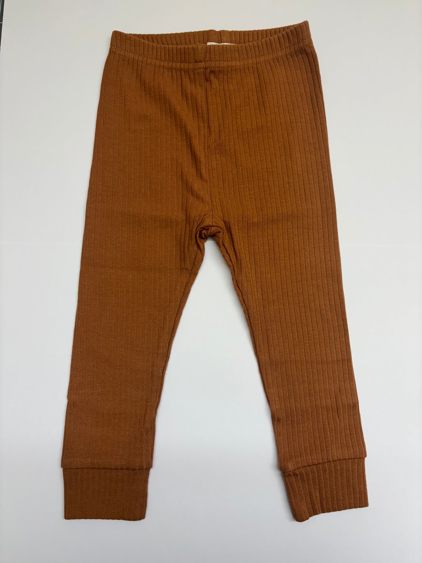 Rust ribbed leggings