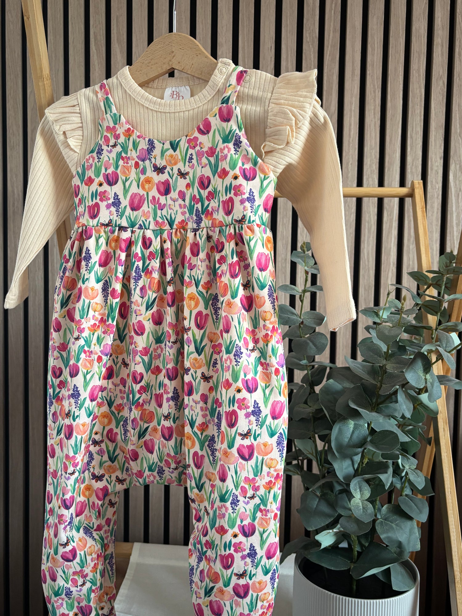 Farm & Florals