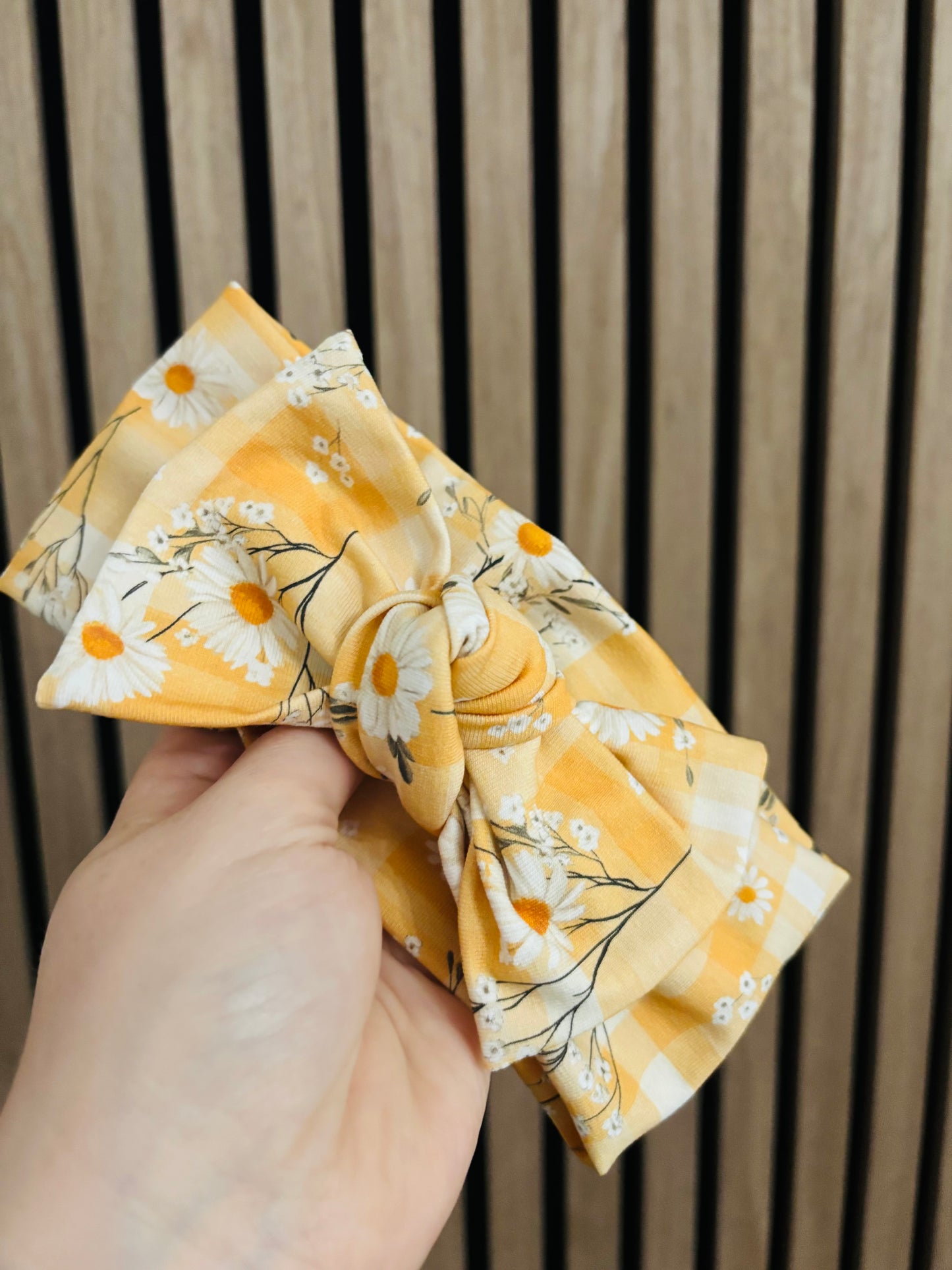 Daisy Picnic hand-tied headband