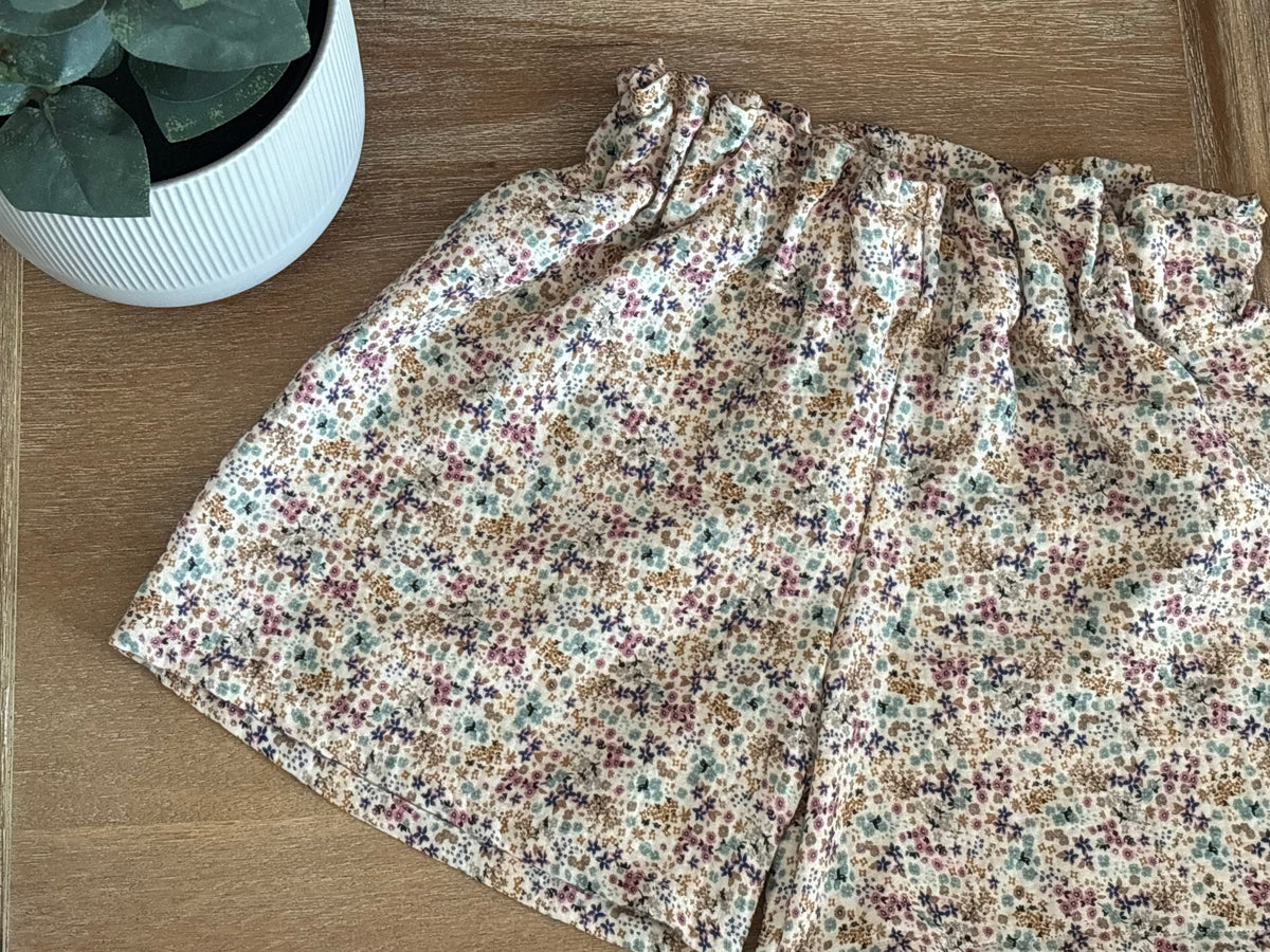 Floral Paperbag or Bloomer Shorts (muslin)