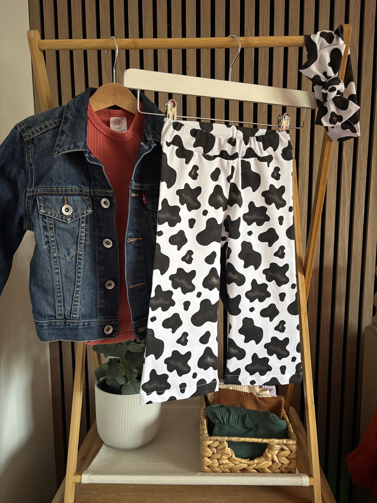 MOO-dy Flares