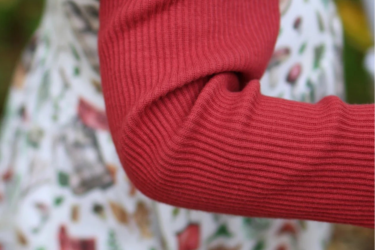 Cranberry ribbed top