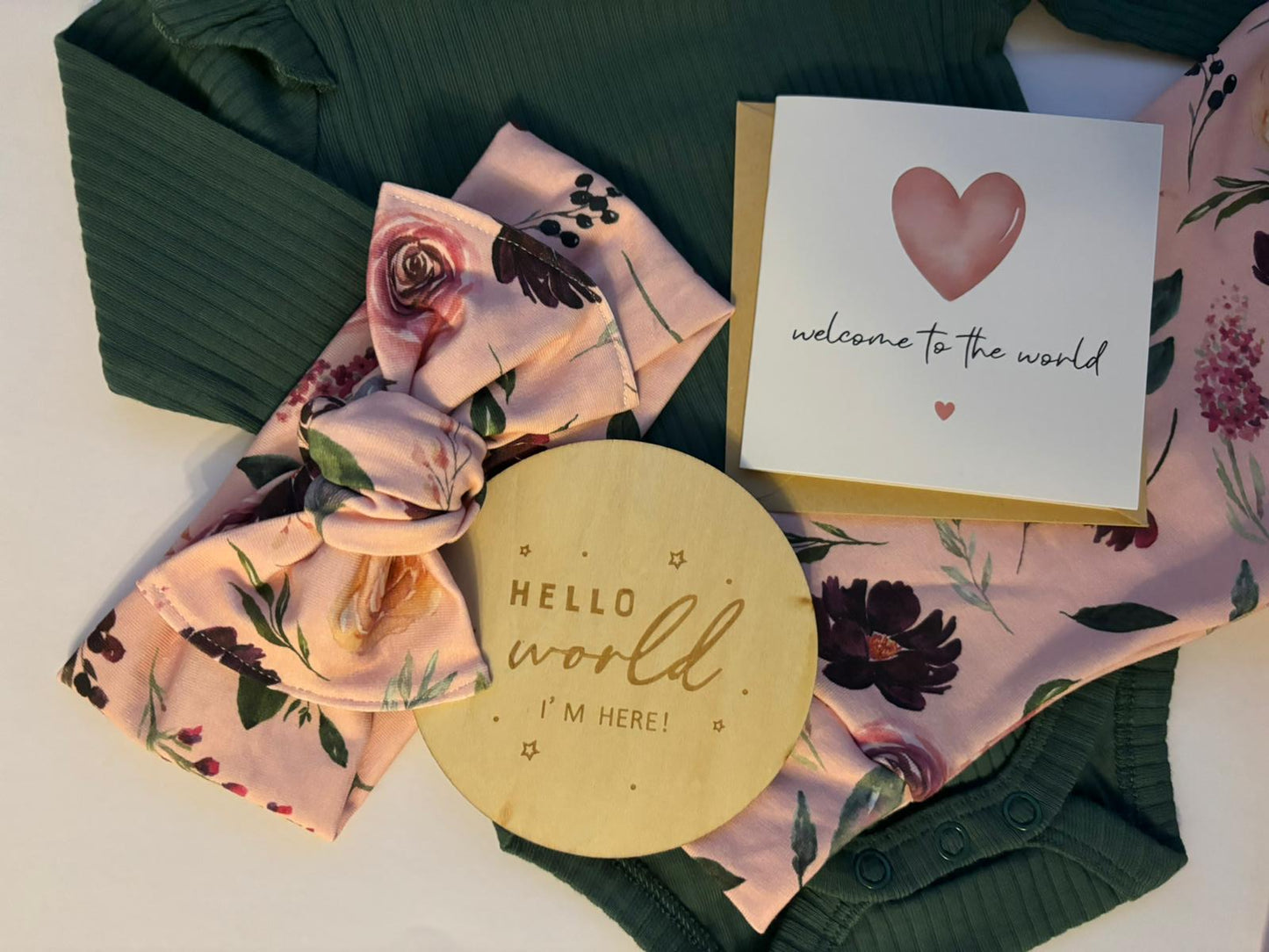 Berry Bloom Gift Box (0-3 Months - Girl)